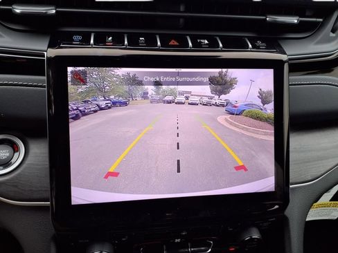 New 2024 Jeep Grand Cherokee Limited 4xe image 17