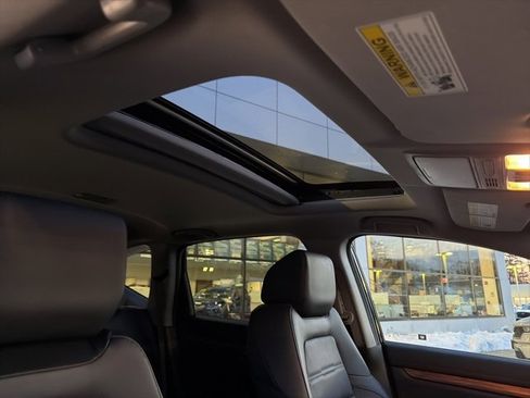 Used 2017 Honda CR-V EX-L image 24