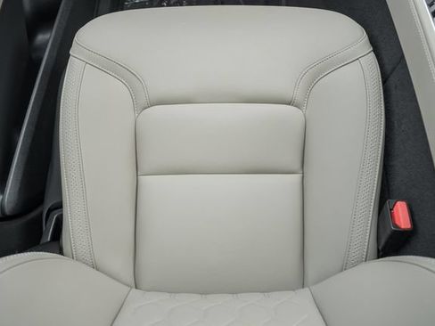 New 2026 Volvo XC90 T8 Plus w/ Protection Package Premier AWD/4WD image 30