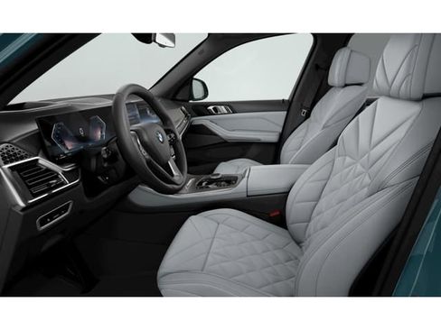 New 2026 BMW X5 sDrive40i w/ Climate Comfort Package image 6