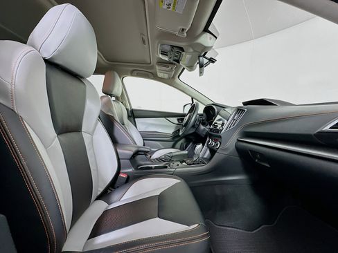 Used 2023 Subaru Crosstrek 2.5i Limited w/ Moonroof Package image 30