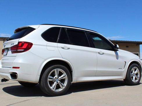 Used 2017 BMW X5 xDrive50i AWD/4WD image 35