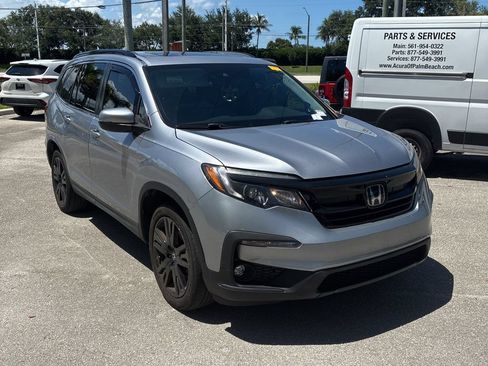 Used 2021 Honda Pilot Special Edition image 1