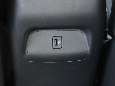 Used 2025 Nissan Sentra SV image 34