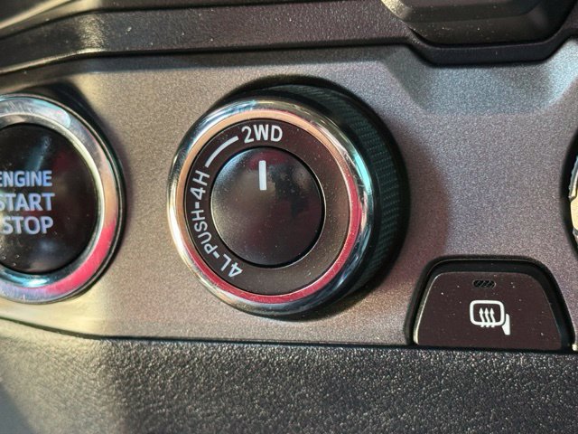 Used 2022 Toyota Tacoma TRD Off-Road AWD/4WD image 27