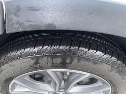 Used 2022 Honda CR-V Touring image 14