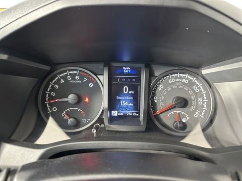 Used 2023 Toyota Tacoma SR AWD/4WD image 17