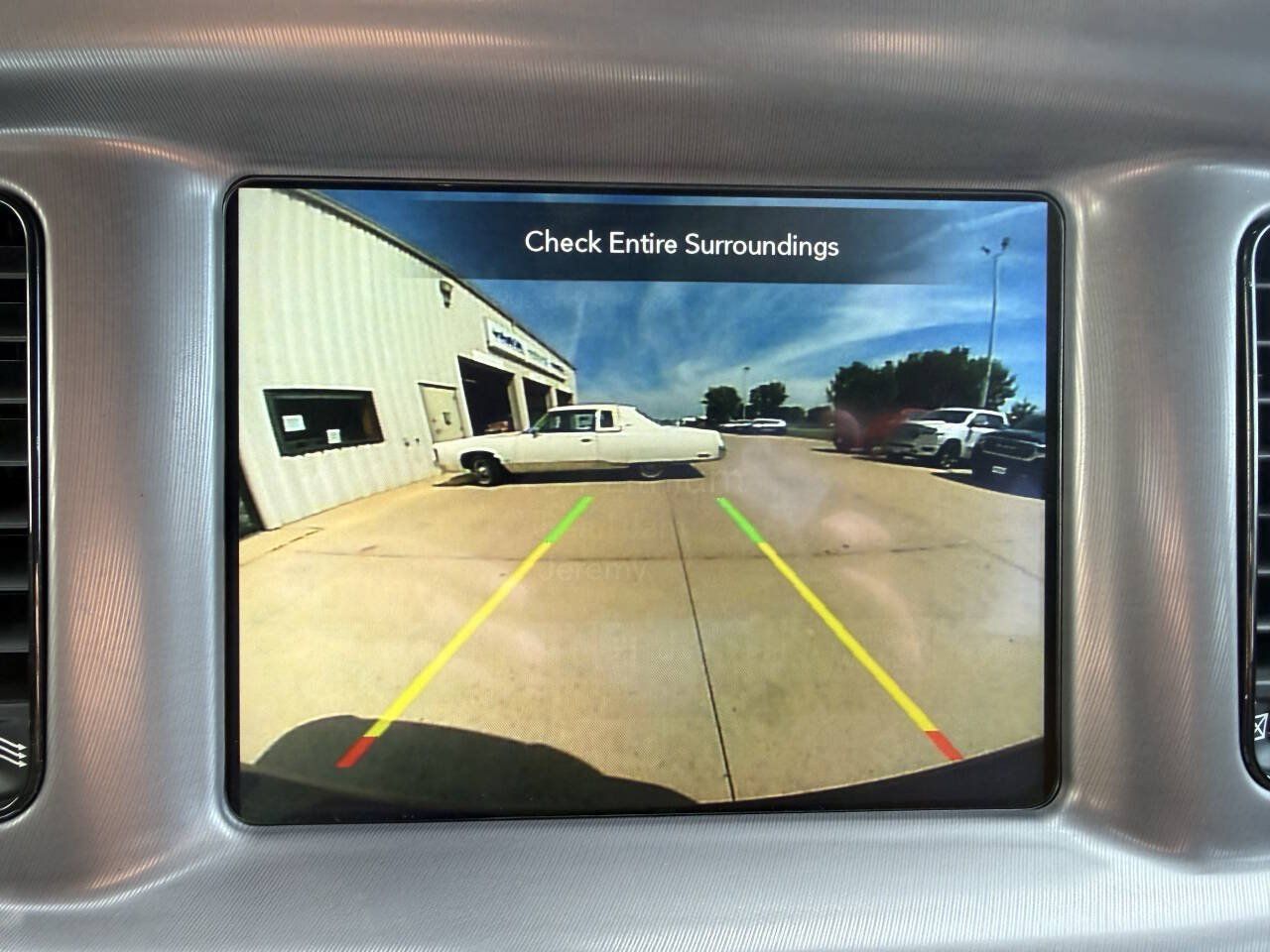 Used 2023 Dodge Charger SXT w/ Blacktop Package AWD/4WD image 18