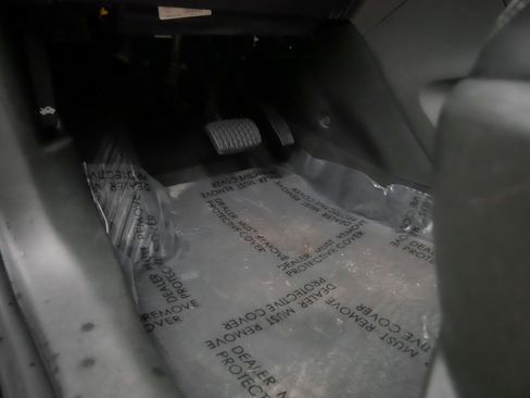 Used 2015 Buick Encore Convenience image 17