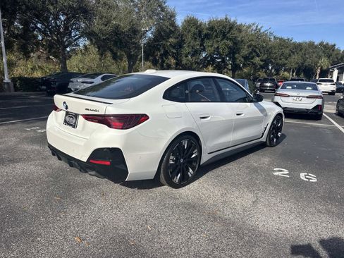 New 2026 BMW M440i w/ Parking Assistance Package image 4