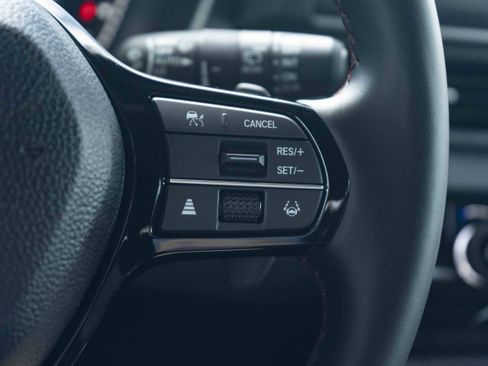 Used 2026 Honda Pilot Black Edition image 23