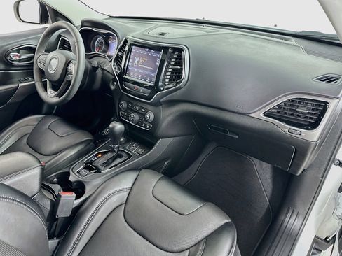 Used 2022 Jeep Cherokee Limited w/ Elite Package image 29