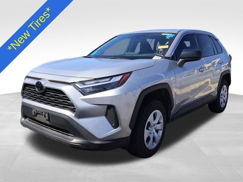 Used 2025 Toyota RAV4 LE FWD image 2