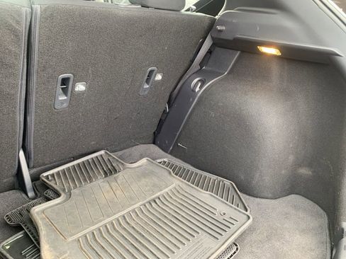 Used 2024 Nissan Kicks S FWD image 37