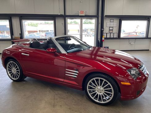Used 2007 Chrysler Crossfire Convertible w/ Special Edition Group RWD image 27