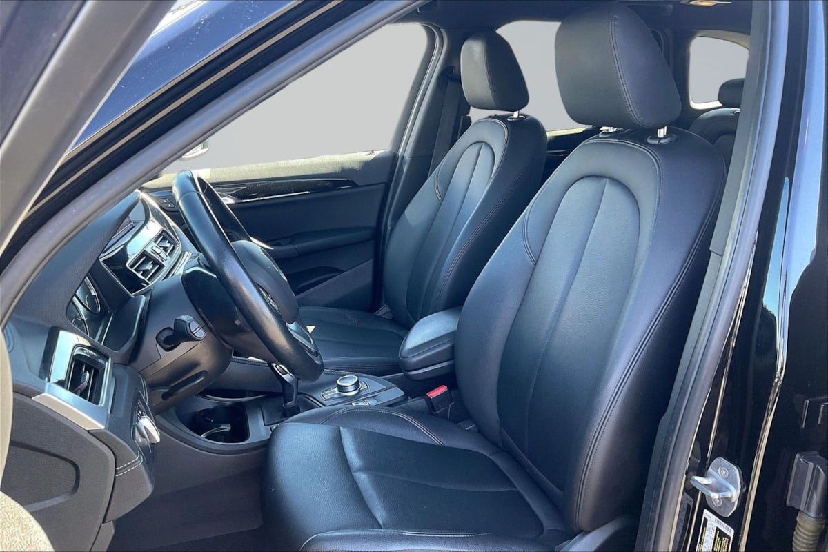 Used 2020 BMW X1 sDrive28i w/ Convenience Package FWD image 25