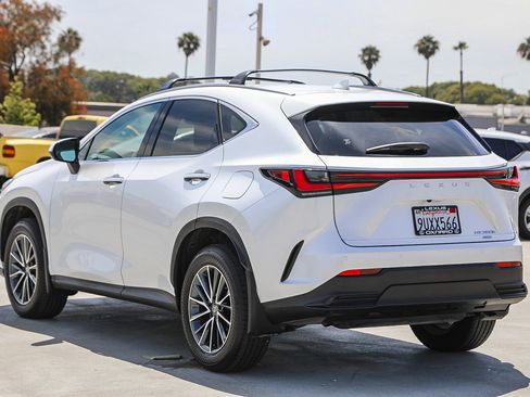 Used 2025 Lexus NX 350h AWD w/ Premium Package image 5