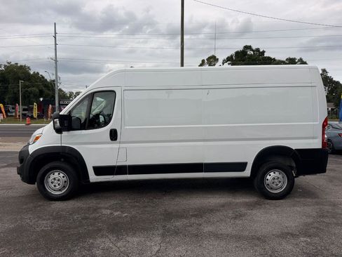 Used 2023 RAM ProMaster 2500 FWD image 11