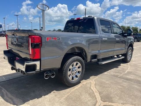 New 2025 Ford F250 Lariat w/ Chrome Package image 7