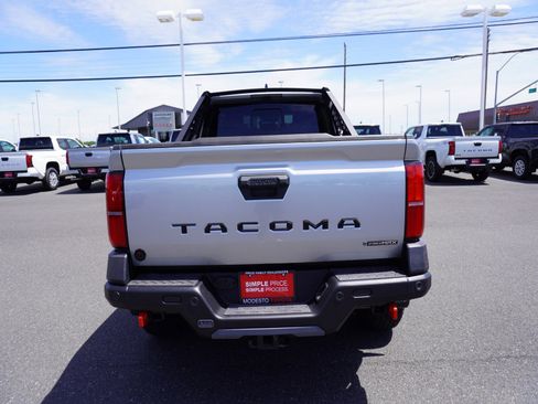 New 2026 Toyota Tacoma 4x4 Double Cab Hybrid image 13