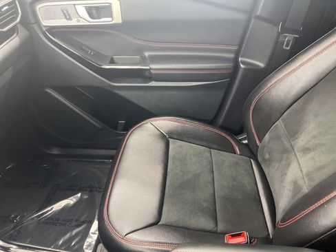Used 2022 Ford Explorer ST-Line image 21