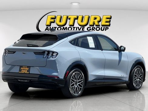 Used 2024 Ford Mustang Mach-E Premium image 4