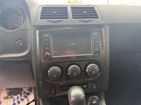 Used 2009 Dodge Challenger SRT8 w/ SRT Option Group II image 15