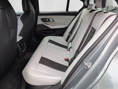 Used 2022 BMW M3 Competition w/ Executive Package image 21