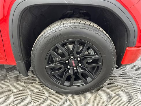 Used 2022 GMC Sierra 1500 Elevation image 13
