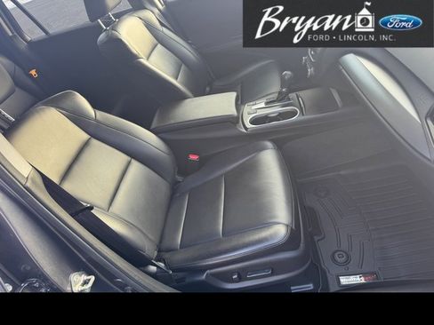 Used 2017 Acura RDX AWD image 16