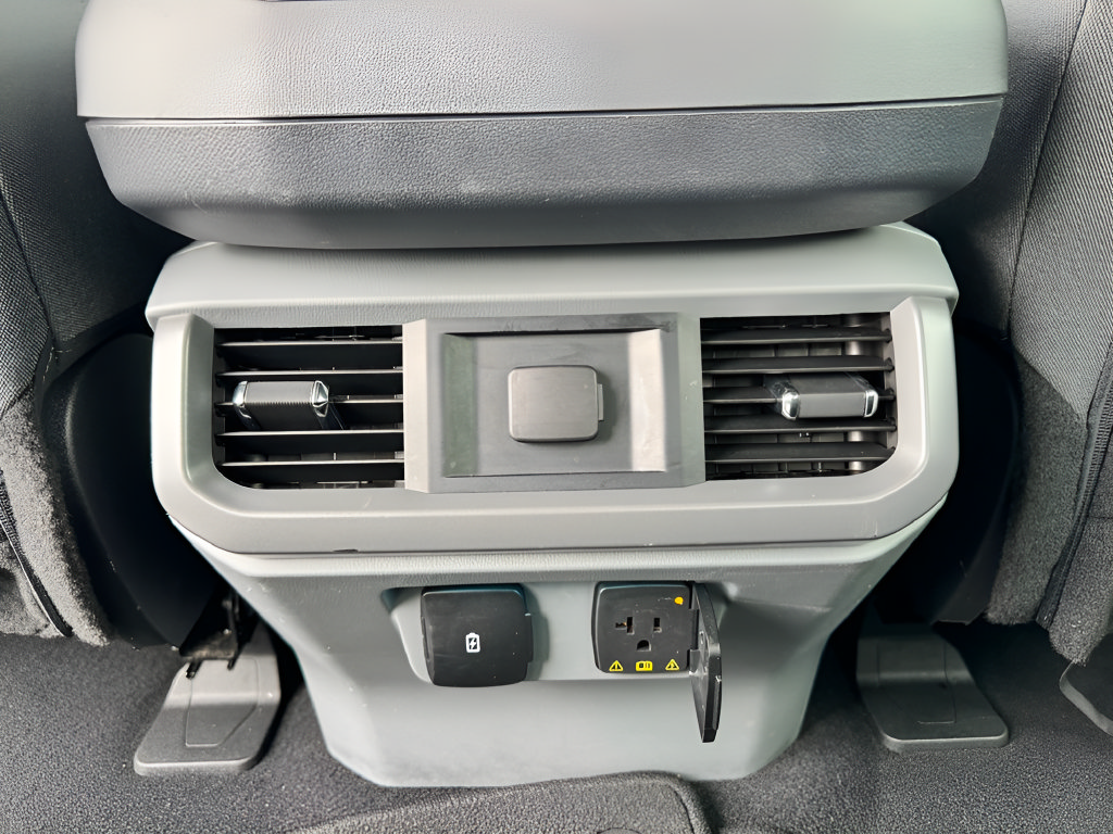 Used 2024 Ford F150 XLT w/ Mobile Office Package AWD/4WD image 38