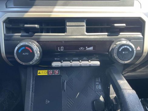 Used 2024 Toyota Tacoma SR5 w/ SR5 Upgrade Package RWD image 35