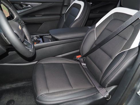 New 2025 Chevrolet Blazer EV LT w/ Super Cruise Package image 9