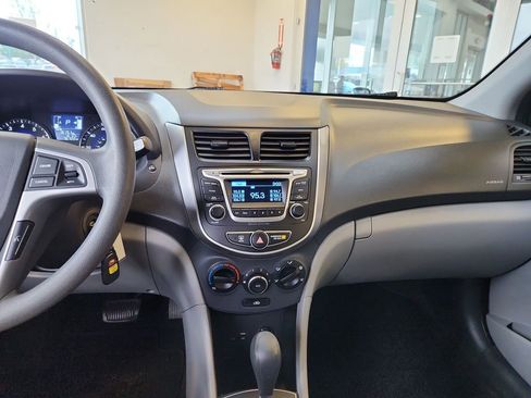 Used 2017 Hyundai Accent Value Edition image 24