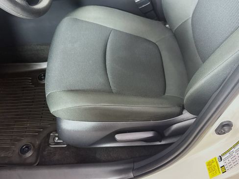 Certified 2024 Toyota RAV4 LE AWD/4WD image 18