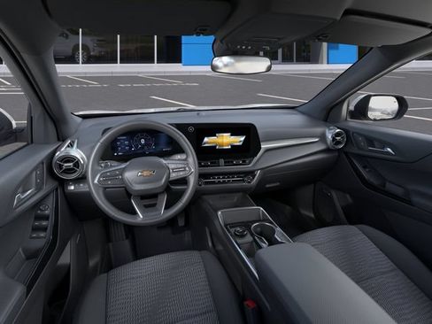 New 2026 Chevrolet Equinox LT FWD image 15