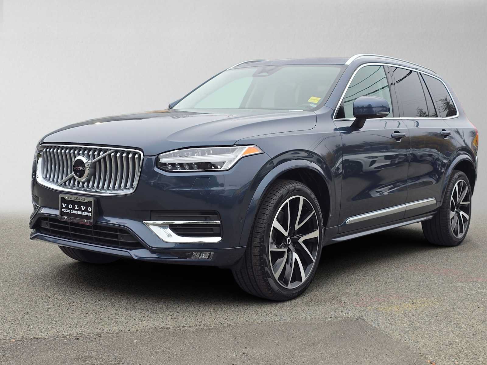 Certified 2023 Volvo XC90 B6 Plus w/ Protection Package Premier AWD/4WD image 8