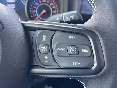 New 2025 Jeep Gladiator Sport image 22