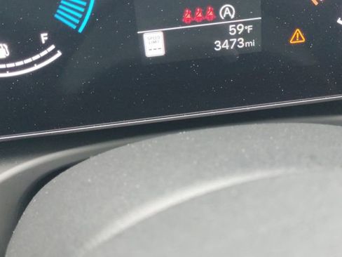 Certified 2025 Hyundai Tucson SE image 16