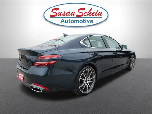 Used 2024 Genesis G70 2.5T image 21