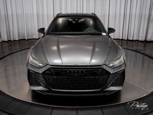 Used 2022 Audi RS 6 AWD/4WD image 3