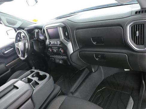 Used 2019 Chevrolet Silverado 1500 RST w/ Convenience Package AWD/4WD image 28