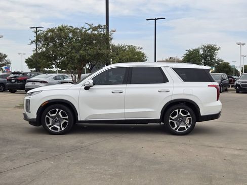 Used 2025 Hyundai Palisade SEL FWD image 13
