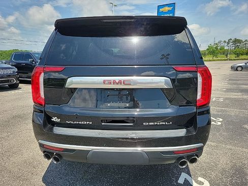 Used 2021 GMC Yukon XL Denali w/ Denali Ultimate Package RWD image 6