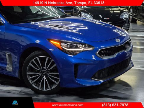 Used 2019 Kia Stinger Premium image 3