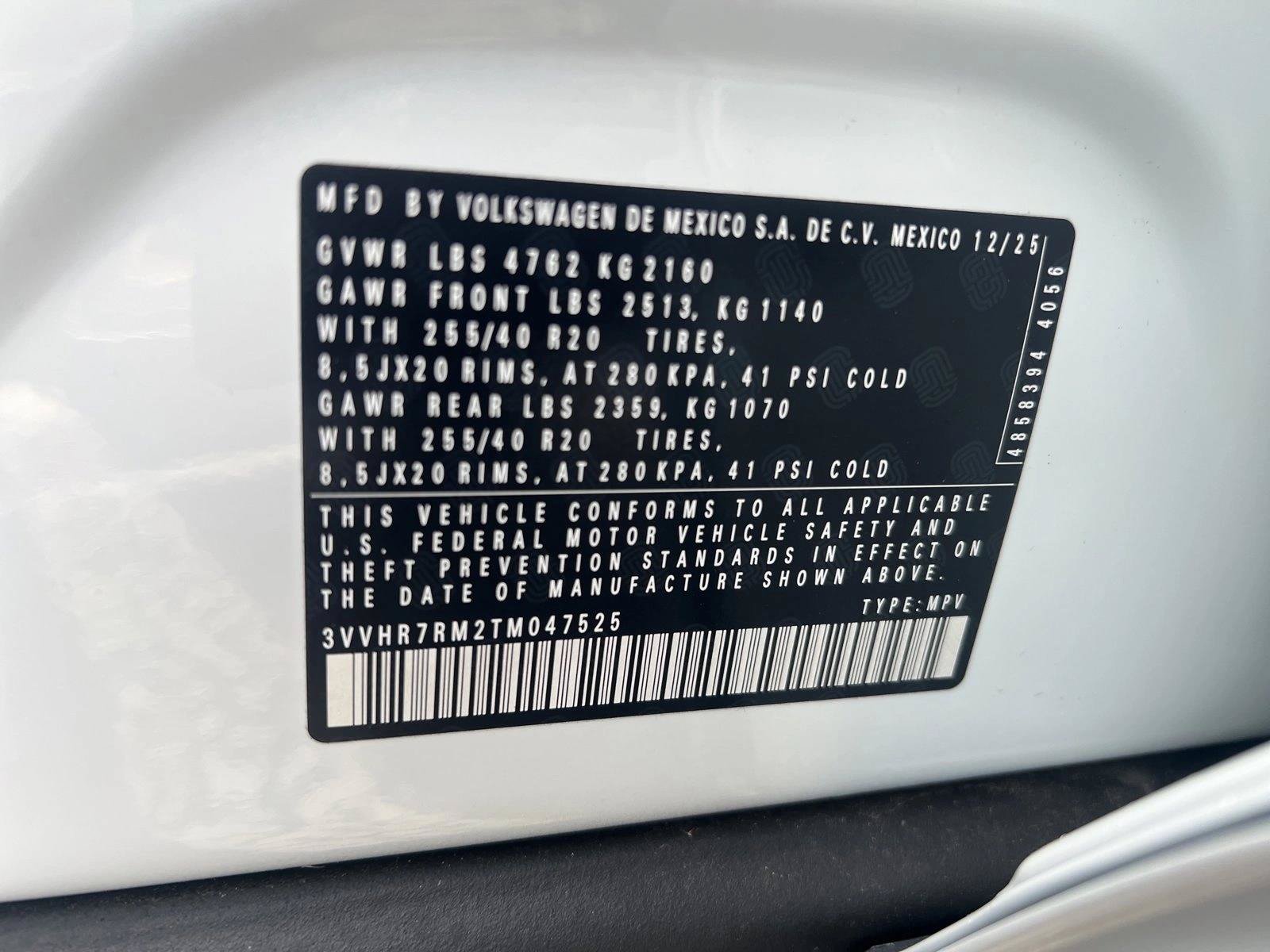 New 2026 Volkswagen Tiguan SE R-Line FWD image 20