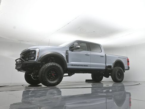 New 2026 Ford F250 Lariat w/ Black Appearance Package AWD/4WD image 48