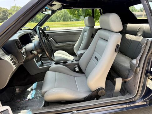 Used 1989 Ford Mustang LX RWD image 13