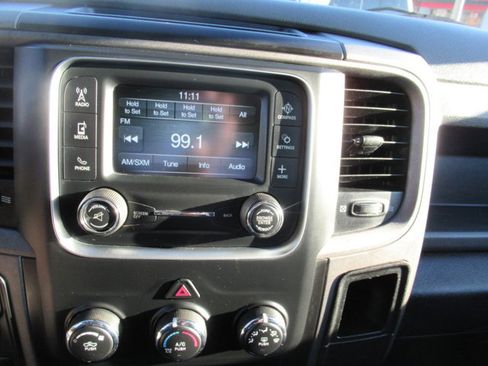 Used 2016 RAM 2500 Tradesman image 28