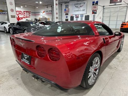 Used 2005 Chevrolet Corvette Coupe w/ Preferred Equipment Group RWD image 6